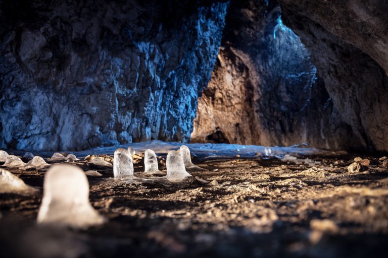 BUCH | WELTERBE - Deutschlands lebendige Vergangenheit | Frederking & Thaler | UNESCO Weltkulturerbe "Höhlen und Eiszeitkunst im Schwäbischen Jura"